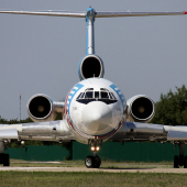 Уральские авиалинии продает билеты в Симферополь по спецтарифам